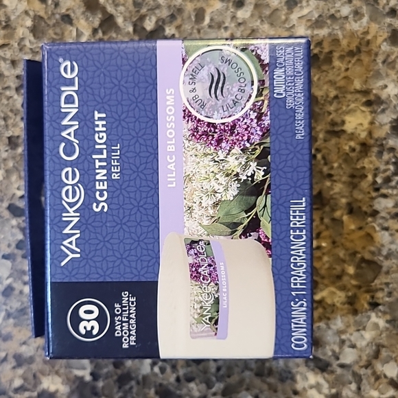 Yankee Candle ScentLight Refill - Picture 1 of 3